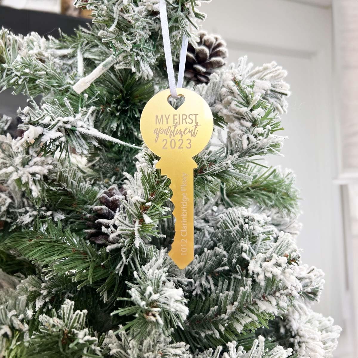 Christmas Ornament L8717