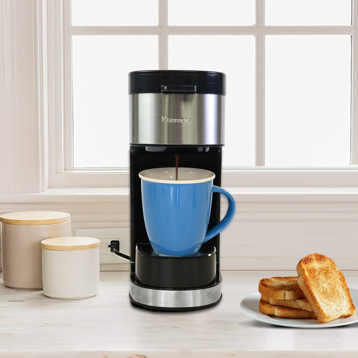 Single Serve Coffee Maker 6–12 Oz Black D9988