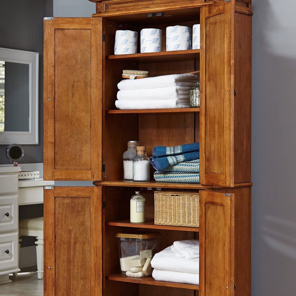 Distressed Oak Pantry H533