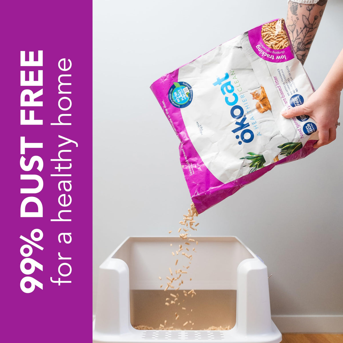 Low Tracking Natural Wood Clumping Cat Litter 21.5 Lbs V888315